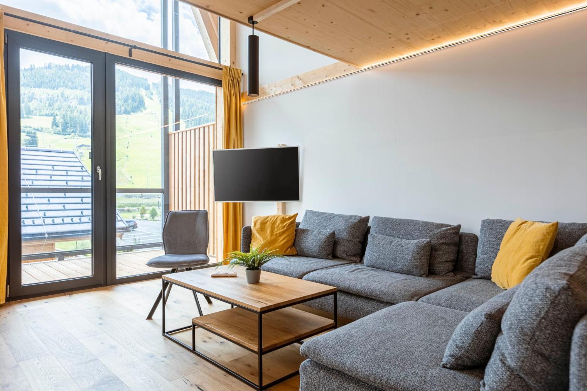 Kreischberg Pool & Penthouses By Alps Villa *